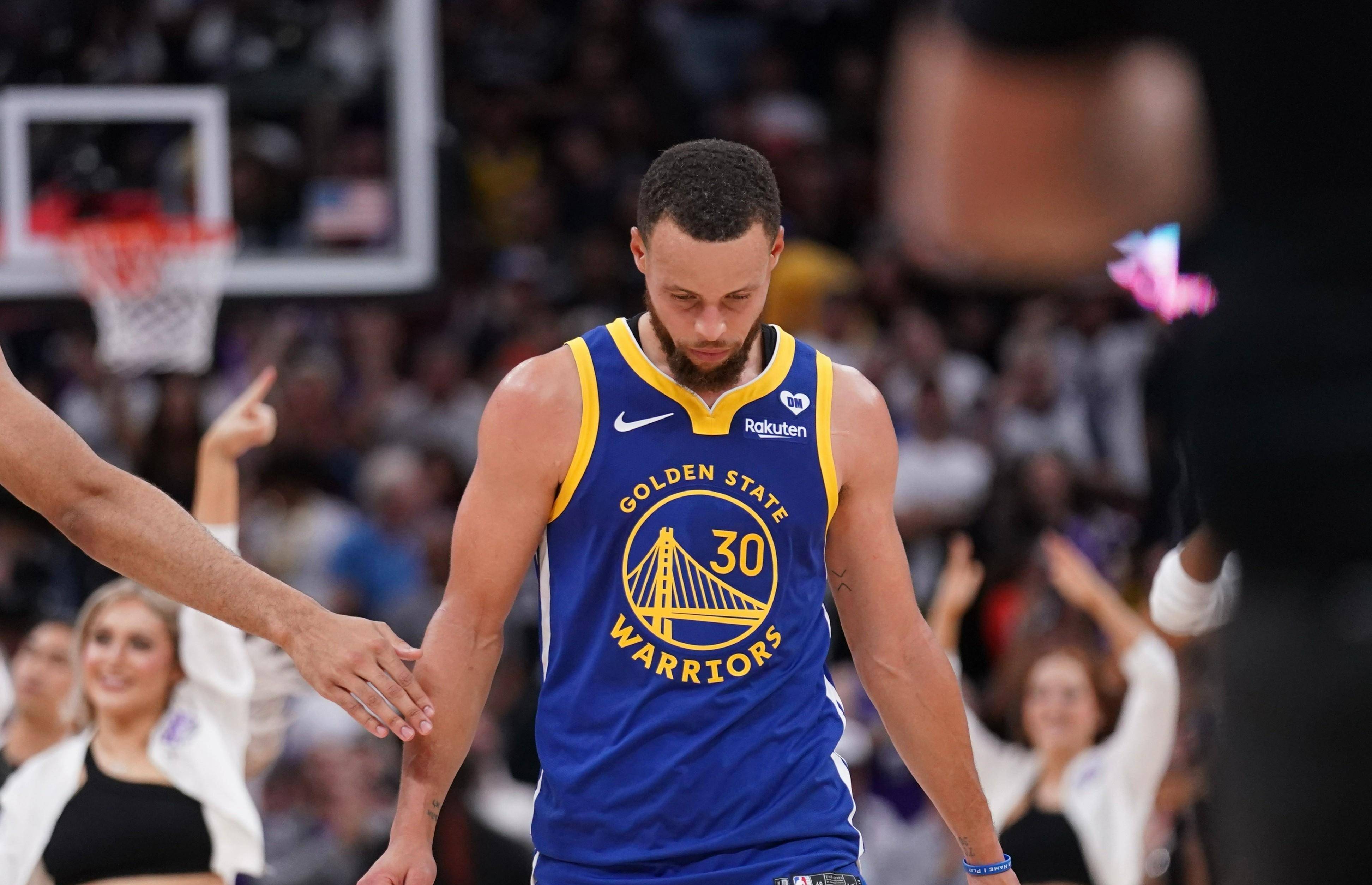 勇士队再添新秀，球队深度阵容强大的简单介绍