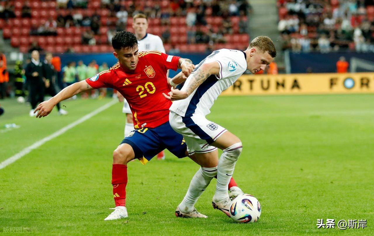 英格兰豪取胜利晋级四强的简单介绍