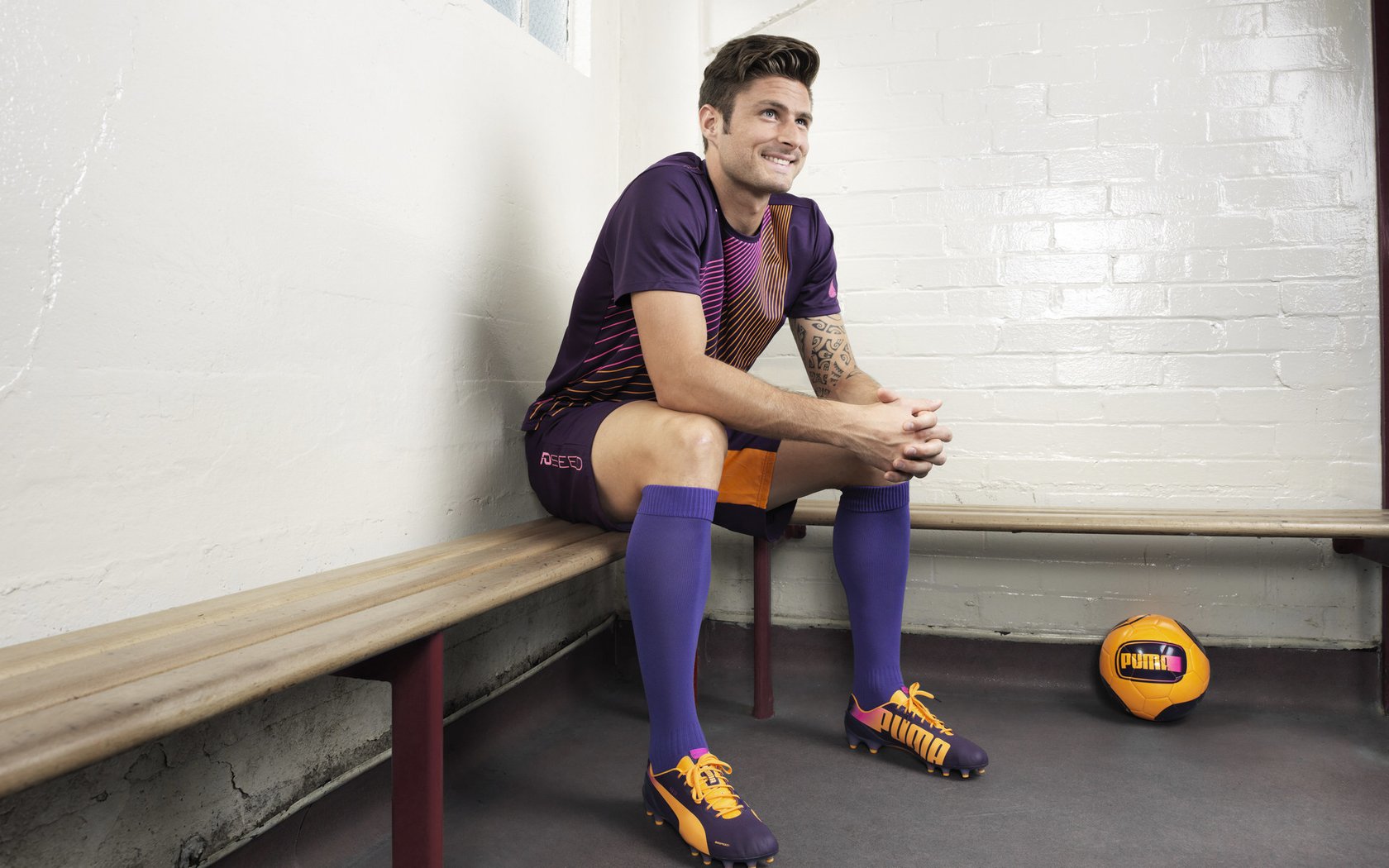 童话破城记，丹麦纪念赛力克曼城，黄喜灿加时绝杀加冕关键先生